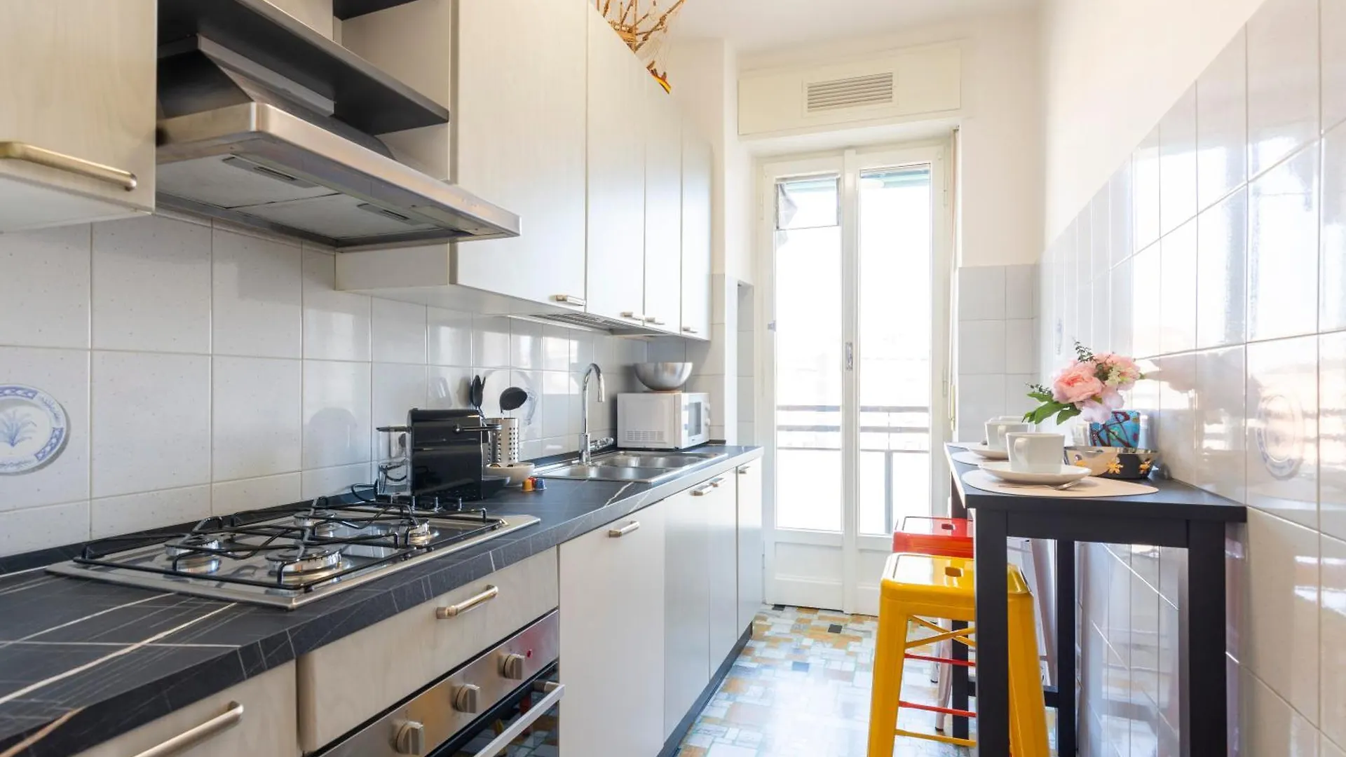 Apartment Case Ospitali - Casa Giuliana, Ampio Trilocale Per Famiglie E Box Milan