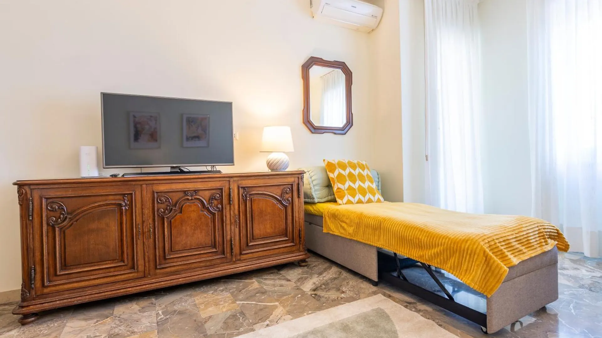 Case Ospitali - Casa Giuliana, Ampio Trilocale Per Famiglie E Box Milan