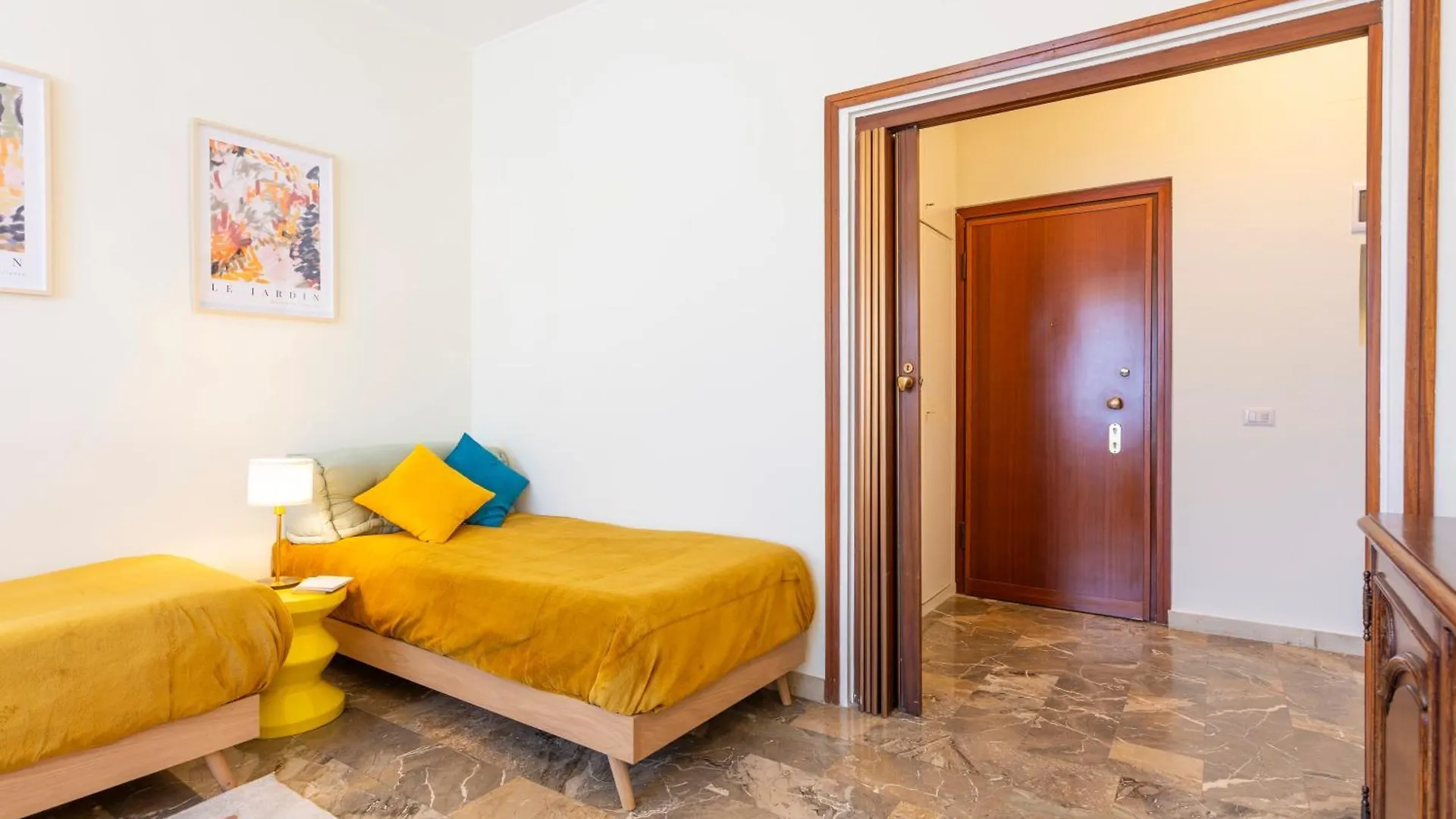 Case Ospitali - Casa Giuliana, Ampio Trilocale Per Famiglie E Box Milan Italy