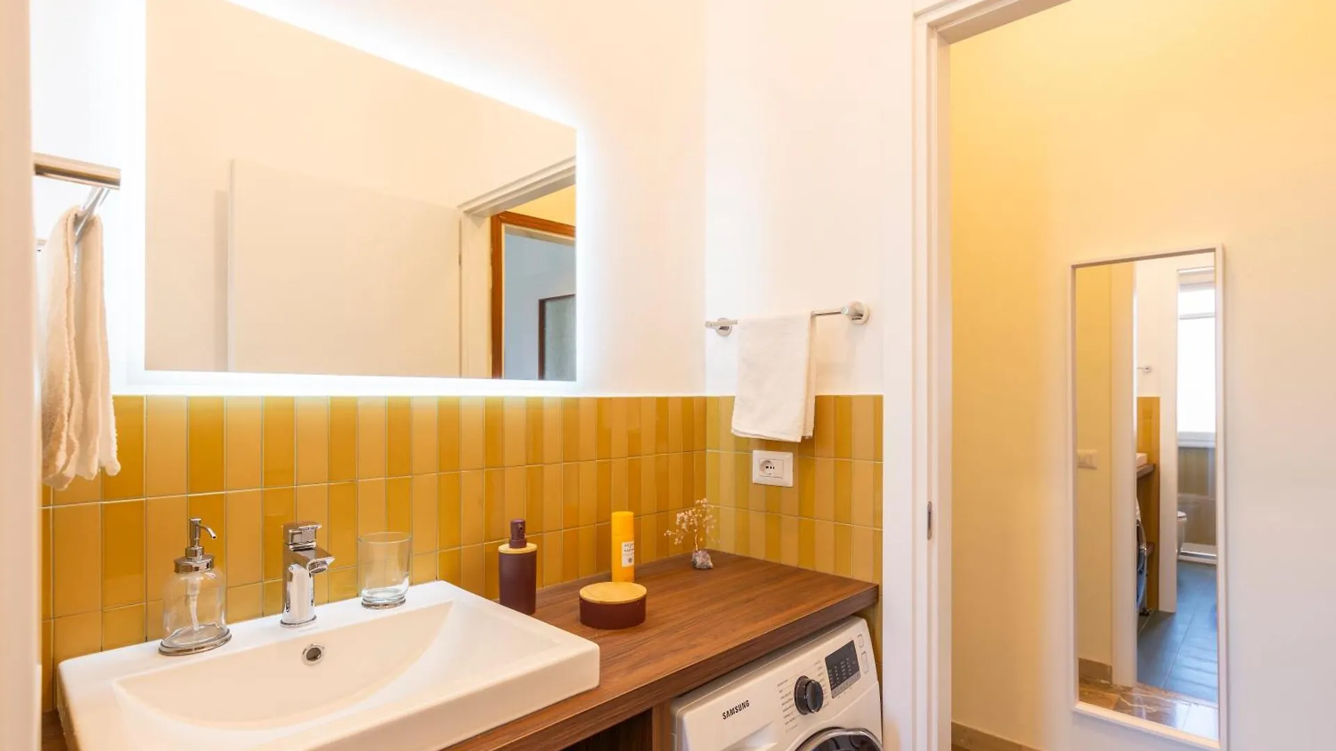 Appartement Case Ospitali - Casa Giuliana, Ampio Trilocale Per Famiglie E Box Milan